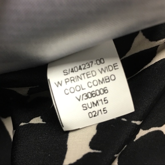 Banana Republic Halter Printed Keyhole Jumpsuit - Picture 8 of 8